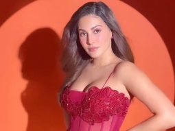 Red makes her look gorgeous! Amyra Dastur