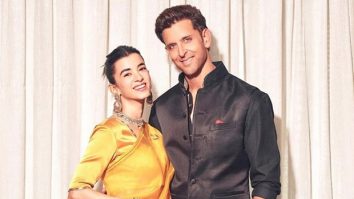 Saba Azad poses with Hrithik Roshan and family in a heartwarming family portrait shared by Pashmina Roshan