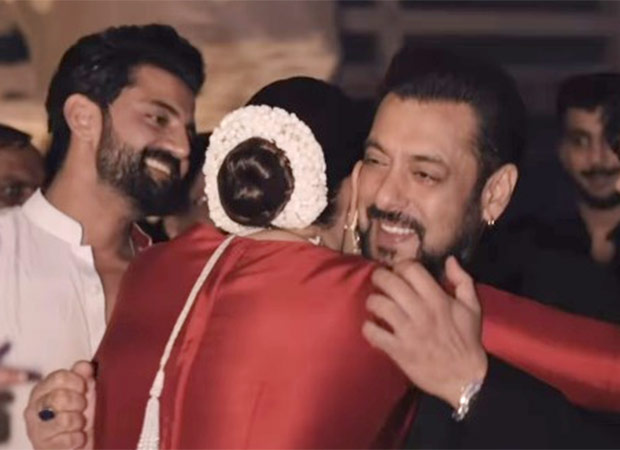 Sonakshi Sinha hugs Salman Khan, cheers up emotional Rekha, dances with Anil Kapoor in wedding reception: “Shaadi ASMR. Feel it, Enjoy it… like we did”