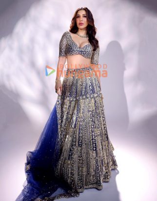 Celeb Photos Of Sophie Choudry