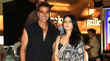 The ‘Sarfira’ duo! Akshay Kumar & Radhikka Madan pose together