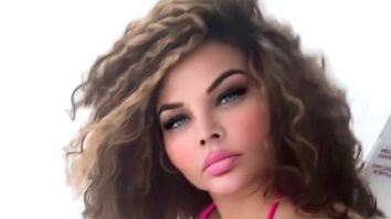 Rakhi Sawant sizzles on Tauba Tauba in her pink bikini