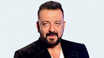 Sanjay Dutt gifts himself a stylish black Range Rover for his birthday, watch
