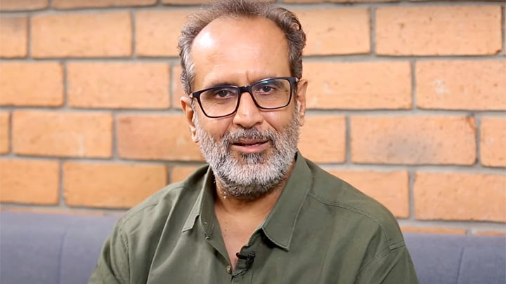 Aanand L Rai’s BLOCKBUSTER Rapid Fire on Dhanush, Raanjhanaa, Sara Ali Khan & more Aanand L Rai’s BLOCKBUSTER Rapid Fire on Dhanush, Raanjhanaa, Sara Ali Khan & more