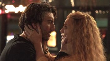 “It Ends With Us is a story of the female experience,” says Blake Lively as she thanks fans for love