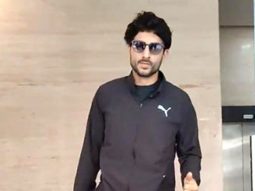 Ibrahim Ali Khan strikes a pose for paps as he gets clicked for his daily workout