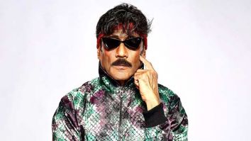 Jackie Shroff’s digital masterstroke in 1999 – When Jackie Shroff began signing his email address as autographs and pioneered Bollywood’s Internet era