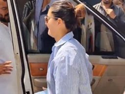 Kareena Kapoor Khan opts for a casual look as she gets clicked by peps