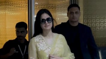 Katrina Kaif waves at paps as she gets clicked at the airport