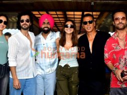 Photos: Akshay Kumar, Fardeen Khan, Vaani Kapoor, Ammy Virk and team Khel Khel Mein snapped during promotions