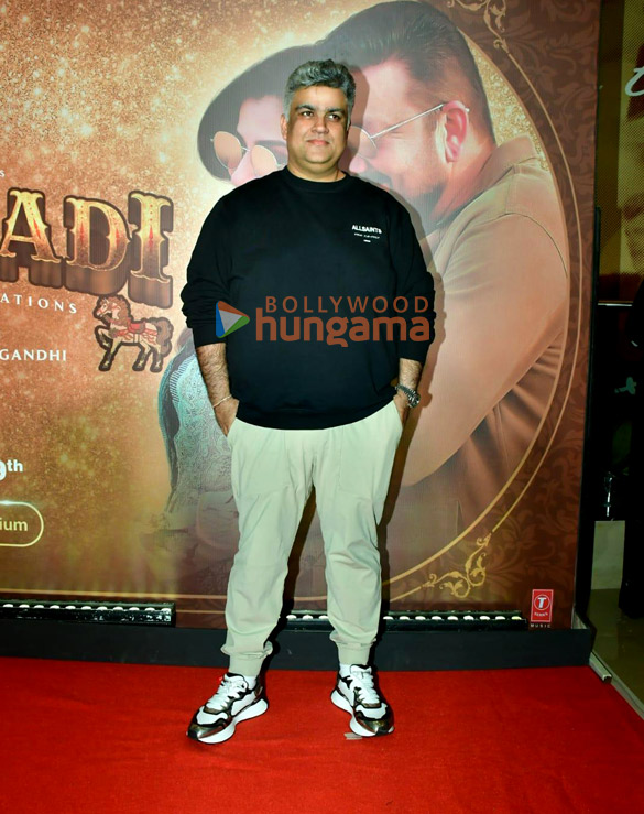 photos celebs grace the premiere of ghudchadi 1