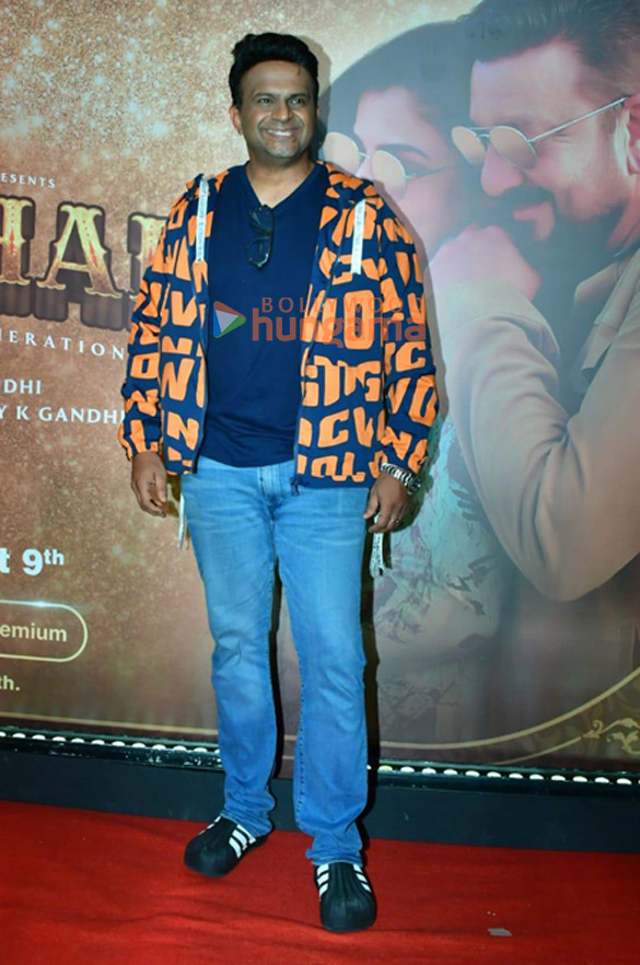 photos celebs grace the premiere of ghudchadi 120 4