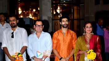 Photos: Dhvani Bhanushali, Aashim Gulati and Vinod Bhanushali visit ISKCON Temple, Juhu