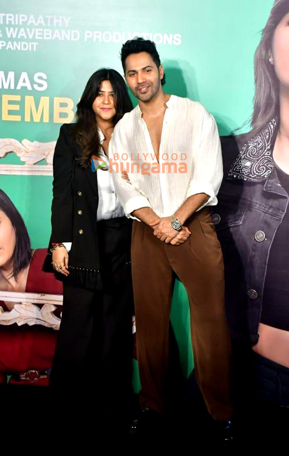 photos ektaa r kapoor and varun dhawan snapped at binny and family trailer launch 3
