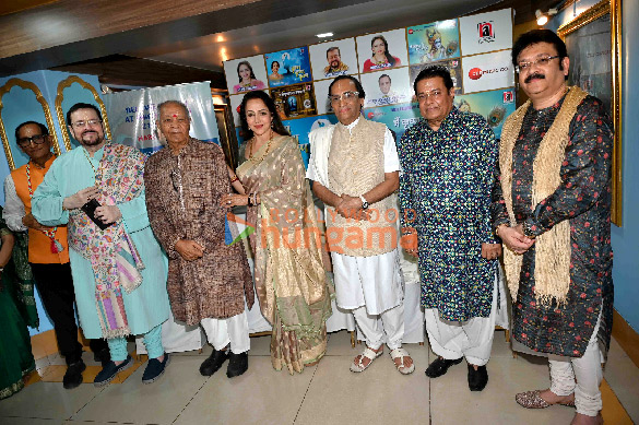photos hema malini nitin mukesh anup jalota and others unveil two bhajans and sacred mantras 1