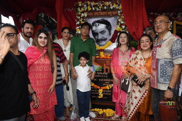 photos jackie shroff johny lever poonam dhillon and others grace the inauguration of late shri daya kishan sapru marg in andheri 4