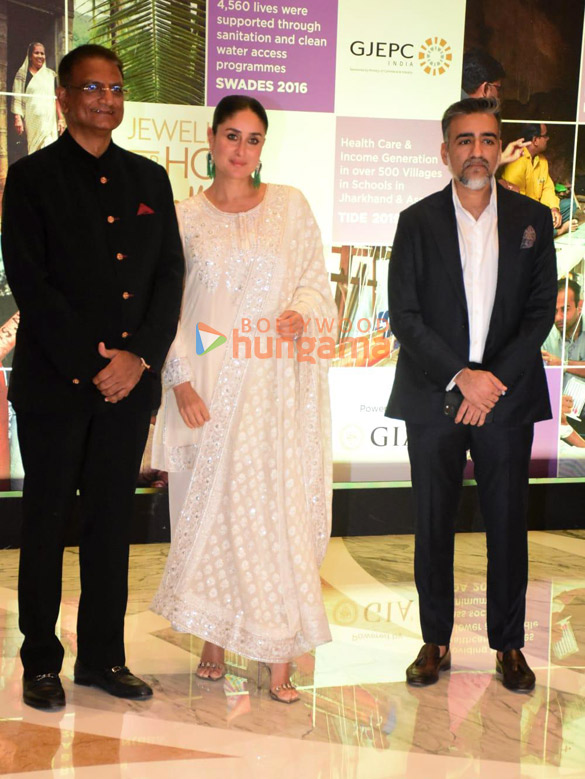 Photos: Kareena Kapoor Khan snapped at UNICEF Grace Jewellers Hope Charity event | Parties & Events