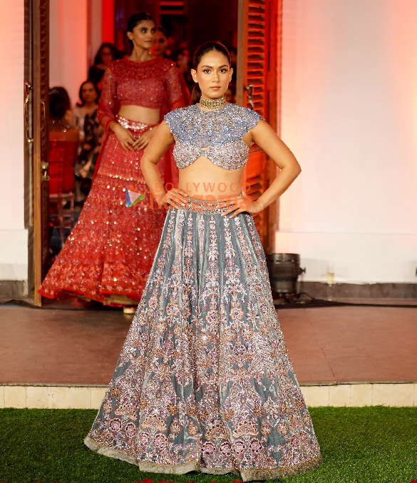 photos mira rajput kapoor walks the ramp at a fashion show in delhi 3