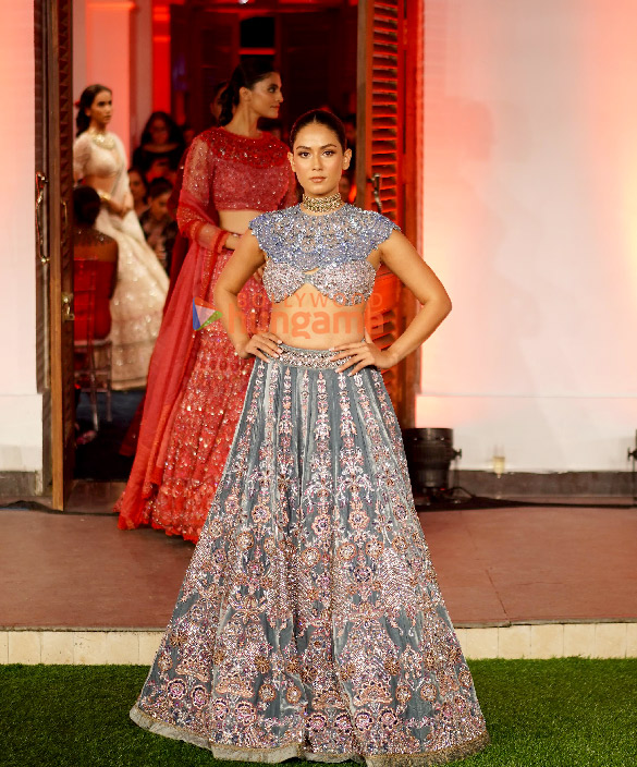 photos mira rajput kapoor walks the ramp at a fashion show in delhi 4