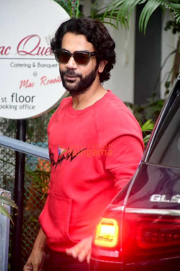 Photos: Rajkummar Rao spotted at Krome Studio in Bandra Photos: Rajkummar Rao spotted at Krome Studio in Bandra