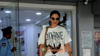 Photos: Rakul Preet Singh snapped outside a bank in Pali Hill