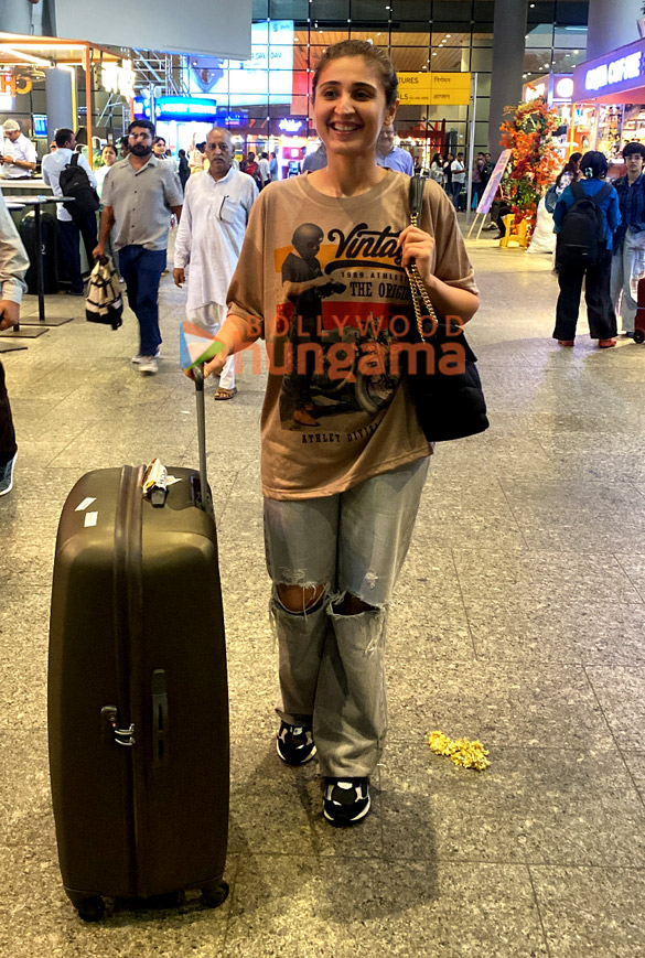 photos randeep hooda shamita shetty and others snapped at the airport 1