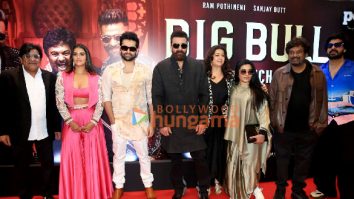 Photos: Sanjay Dutt, Ram Pothineni, Puri Jagannadh & others snapped at ‘Big Bull’ song launch from Double ISMART in Mumbai