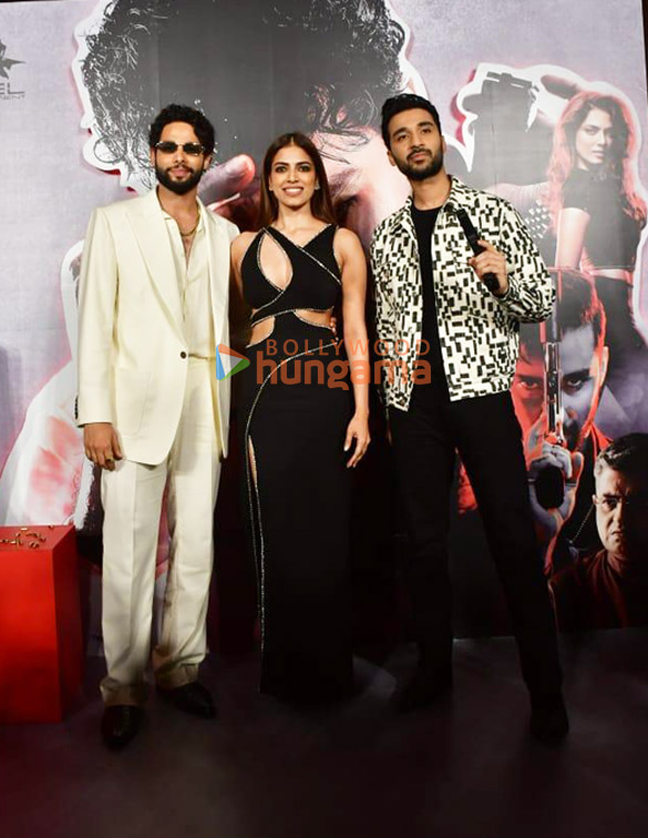 photos siddhant chaturvedi malavika mohanan raghav juyal and others grace the trailer launch of yudhra 6