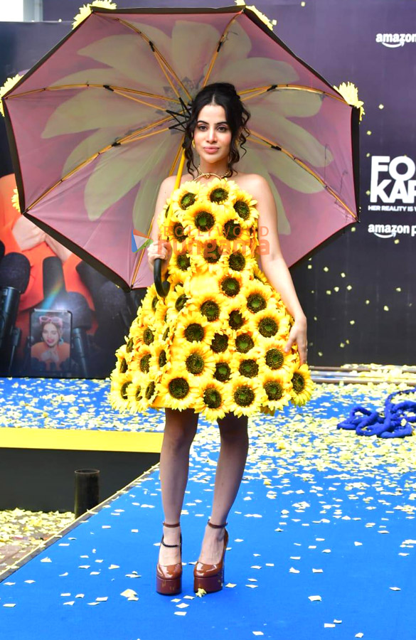 photos uorfi javed snapped in andheri 1 9