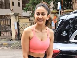 Rakul Preet Singh looks the fittest in her gym look!