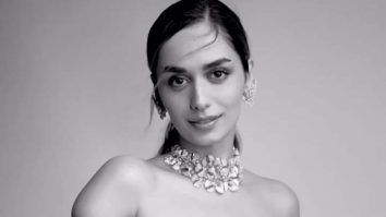 We love her smile! Manushi Chhillar