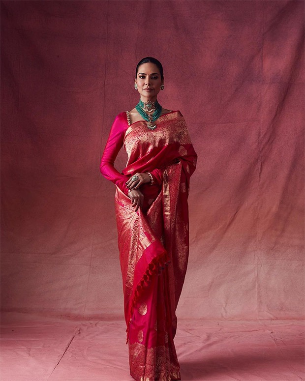 World Handloom Day 2024: 3 times Esha Gupta revived her heirloom traditional sarees