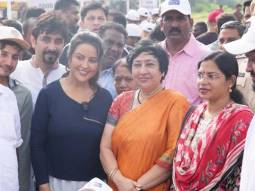 Hats off to Ayushman Khurrana-Amruta Fadnavis as they harness star power to make Mumbai kachra-free, through Divyaj Foundation