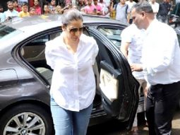 Sophie Choudry gets clicked by paps at Malaika Arora’s father Anil Mehta’s funeral