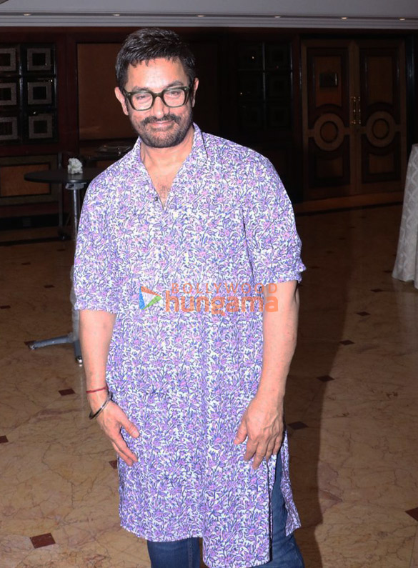 photos aamir khan sajid nadiadwala raj thackeray and others grace the trailer launch of yek number 10