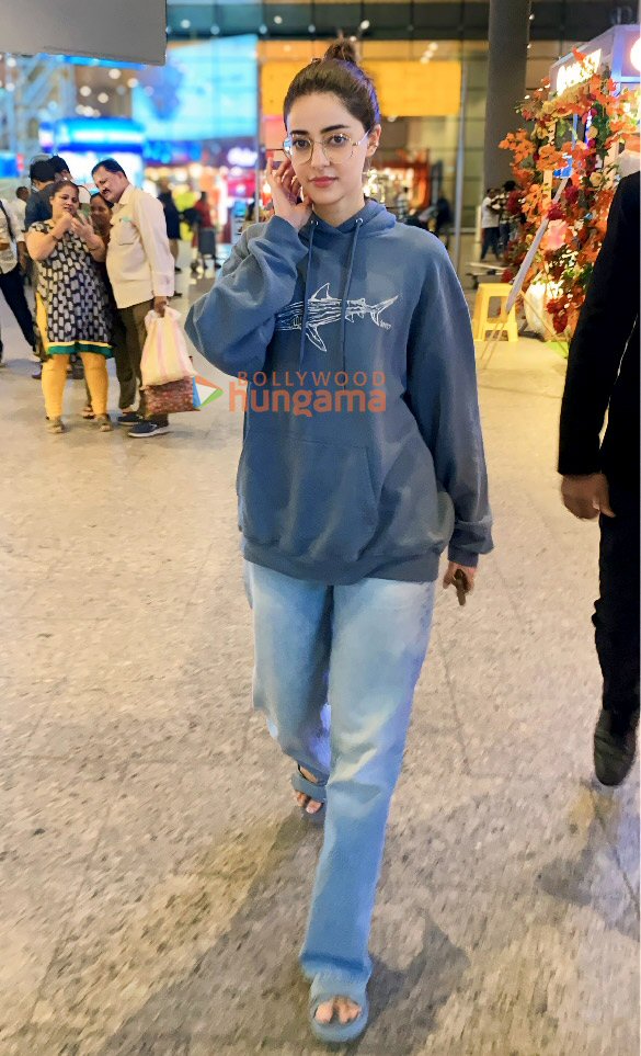 Photos: Ananya Panday, Tamannaah Bhatia and others snapped at the airport Photos: Ananya Panday, Tamannaah Bhatia and others snapped at the airport