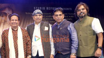 Photos: Anup Jalota snapped during ‘Krishnarth’ program organised by Studio Refuel