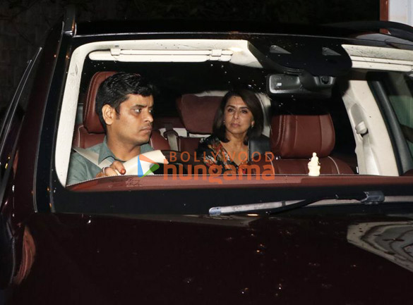 photos arjun kapoor and neetu singh arrive at ranbir kapoors house 3