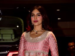 Photos: Bhumi Pednekar, Dhanashree Verma and others visit Kartik Aaryan’s Ganpati pandal in Mumbai