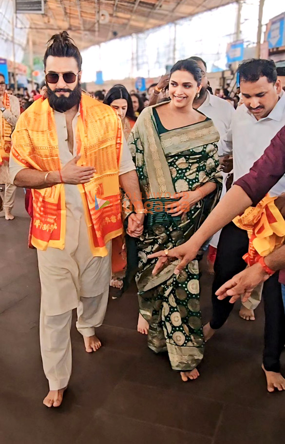 photos deepika padukone and ranveer singh seek blessings at siddhivinayak temple 4