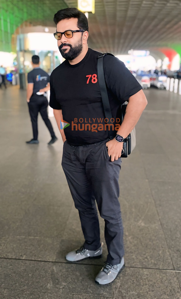 photos indrajith sukumaran snapped at the airport 3
