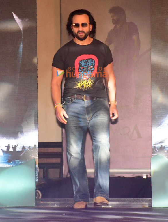 photos janhvi kapoor jr ntr saif ali khan and karan johar attend the trailer launch of devara part 1 at taj lands end in bandra 2