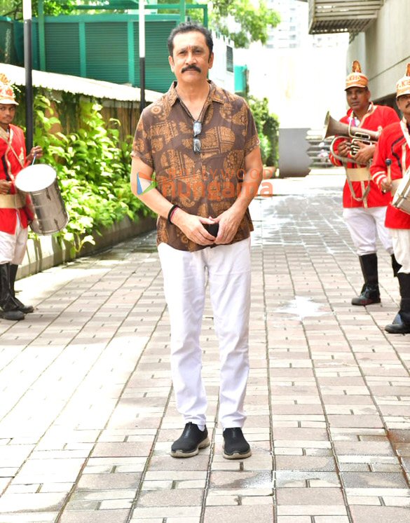 photos rajkummar rao triptii dimri and others snapped at the trailer launch of vicky vidya ka woh wala video 6
