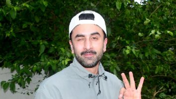 Photos: Ranbir Kapoor celebrates his birthday with the media