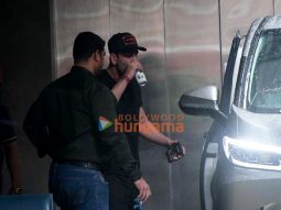 Photos: Ranbir Kapoor snapped outside a clinic in Bandra