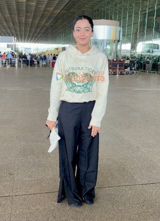Photos: Rashmika Mandanna, Pooja Hegde, Tamannaah Bhatia and others snapped at the airport