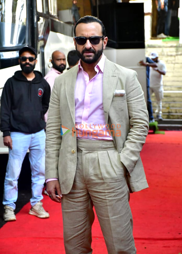 Photos: Saif Ali Khan, Janhavi Kapoor and Jr NTR snapped promoting Devara Photos: Saif Ali Khan, Janhavi Kapoor and Jr NTR snapped promoting Devara