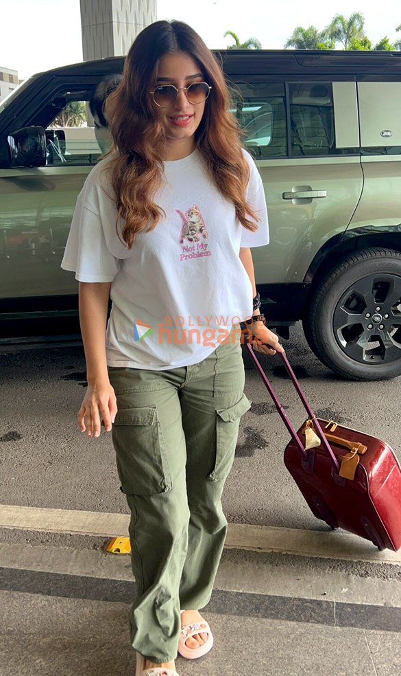 photos sanjana sanghi rasha thadani nawazuddin siddiqui and avneet kaur snapped at the airport 2