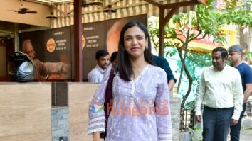 Photos: Shriya Pilgaonkar snapped in Juhu