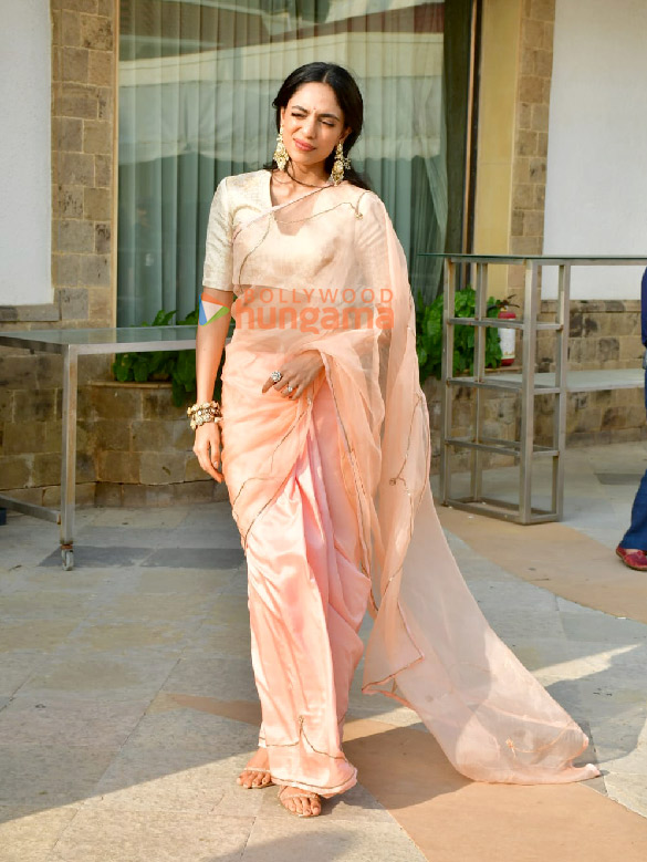 photos sobhita dhulipala sonali kulkarni and rajeev siddhartha snapped promoting love sitara 1